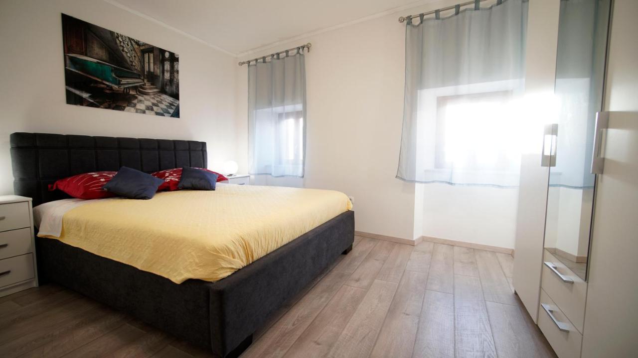 Apartment Caramela Nin Buitenkant foto